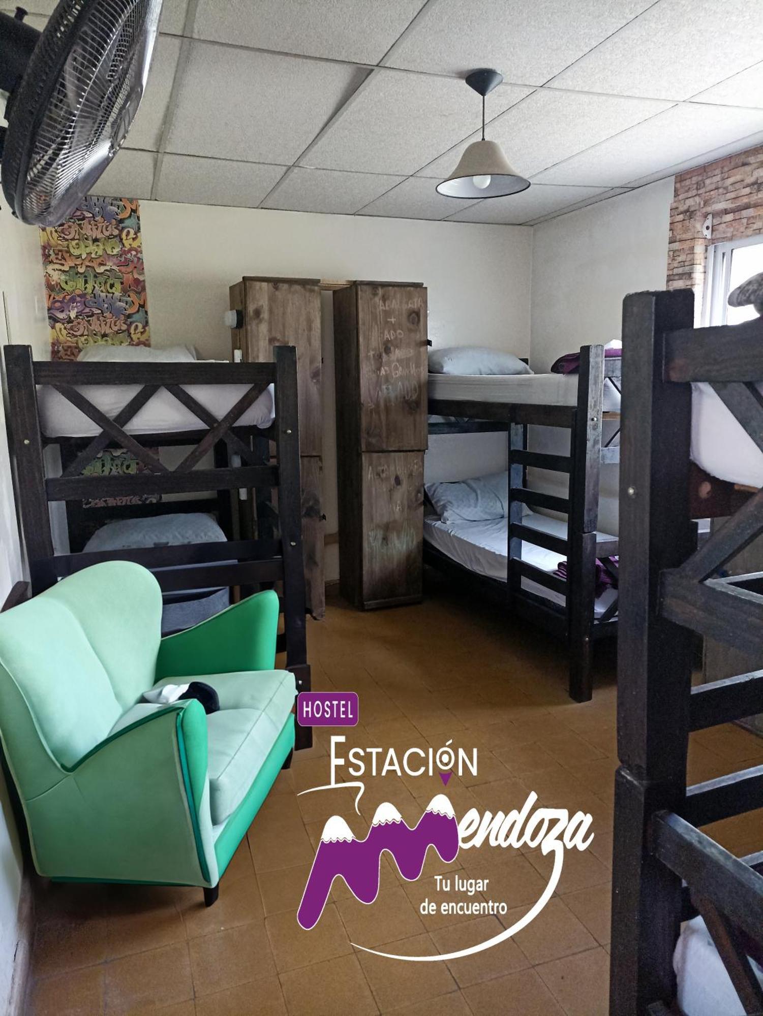 Hostel Estacion Мендоса Экстерьер фото